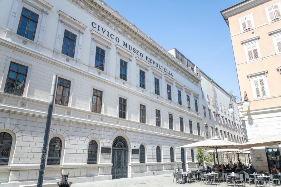 Art & History - New - Modern Classic Apartment Τεργέστη Εξωτερικό φωτογραφία